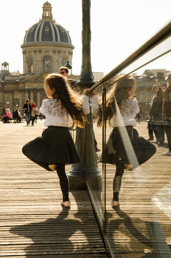taniec na ulicy Paryż